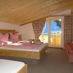 Berggasthof Schatzbergalm Appartamento