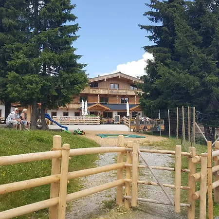 Berggasthof Schatzbergalm Apartment