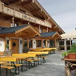 Apartment Berggasthof Schatzbergalm *