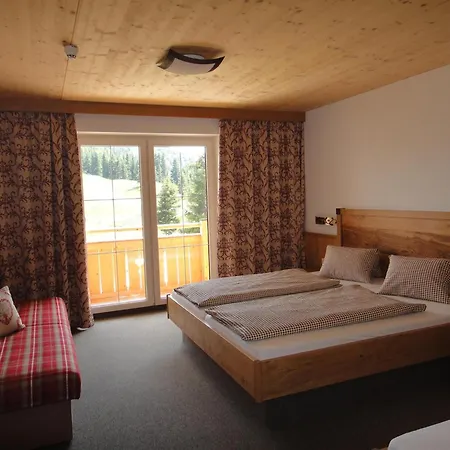 Berggasthof Schatzbergalm Apartment