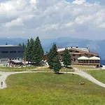 Berggasthof Schatzbergalm 公寓 Thierbach