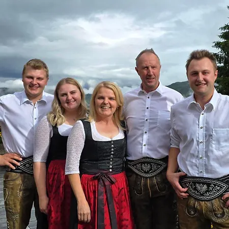 Berggasthof Schatzbergalm Apartamento *